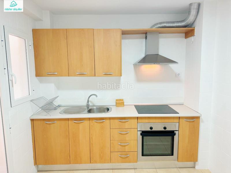 Foto 0e28c3c5-9b55-4f1a-8abf-9dee0b6ff3f1. Location appartement dans alcoy 14 dans Campello Playa Campello (el)