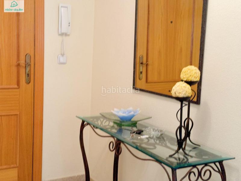 Foto 508baae1-3975-410e-a7c4-9c23cd39178c. Alquiler apartamento en jaume i el conqueridor 3 en Campello (el)