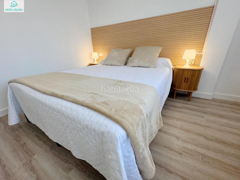 Foto 7e82dea9-f1c6-40c6-9902-0dd6ed95693c. Location appartement dans calle colon 12 b dans Campello Playa Campello (el)