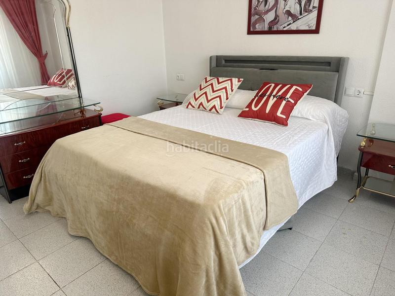 Foto 32eda802-e756-476d-a3bb-fe3f3b68cbc1. Miete appartement in calle colon 12 b in Campello Playa Campello (el)