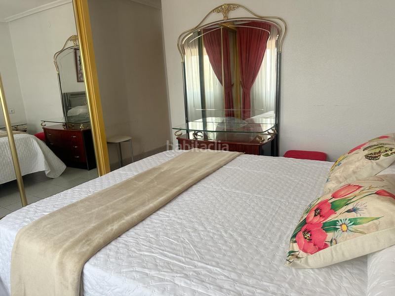 Foto 59b3bb52-c6c1-4e98-bb14-2ad60c029fda. Miete appartement in calle colon 12 b in Campello Playa Campello (el)