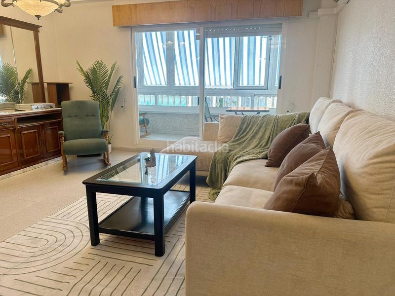 Foto d4b07ac7-ff90-452f-870c-c4fc98eeabeb. Miete appartement in calle colon 12 b in Campello Playa Campello (el)