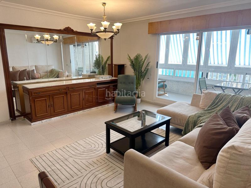 Foto fd88274e-1526-4707-b586-59a744fd7d14. Miete appartement in calle colon 12 b in Campello Playa Campello (el)
