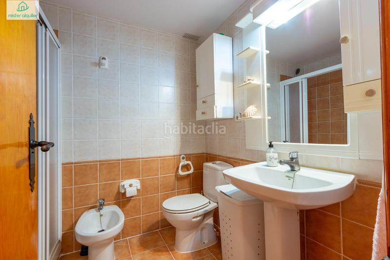 Foto 418aa6ee-2442-4350-b022-dfa28d151058. Miete reihenhaus in avenida almadraba 9 in Pueblo Español-Coveta Fumá Campello (el)