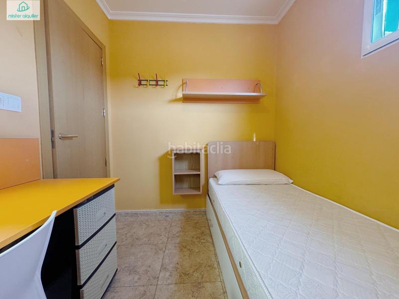 Foto 95e2686e-1f17-4b5a-864e-f9a8e265e735. Location appartement dans anselmo aracil 12 dans Eixample Alcoi