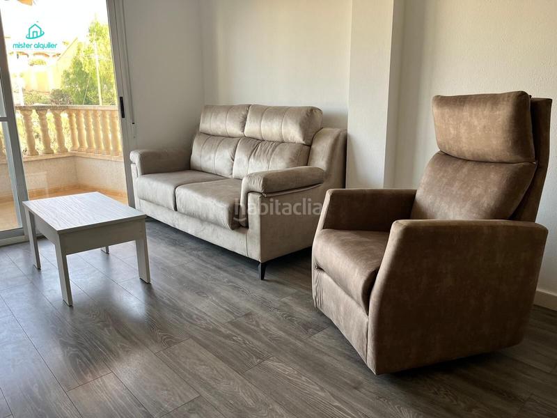 Foto b33cb8c9-3a38-4b1d-9857-a4c4d091439f. Lloguer apartament a sant bartolomeu 150 a Campello Playa Campello (el)