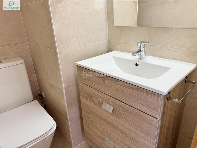 Foto 556f711f-6c9f-437f-8c9f-b2fd6f12a363. Alquiler apartamento en sant bartolomeu 26 en Campello Playa Campello (el)