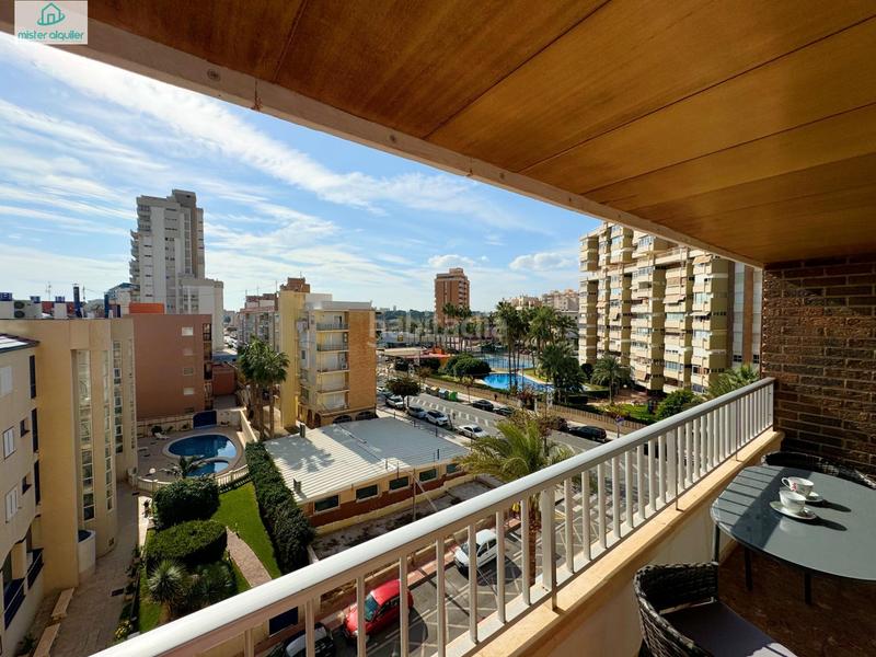 Foto 607df550-0bcf-45a8-add1-e9b33ff9e286. Alquiler apartamento en sant bartolomeu 26 en Campello Playa Campello (el)