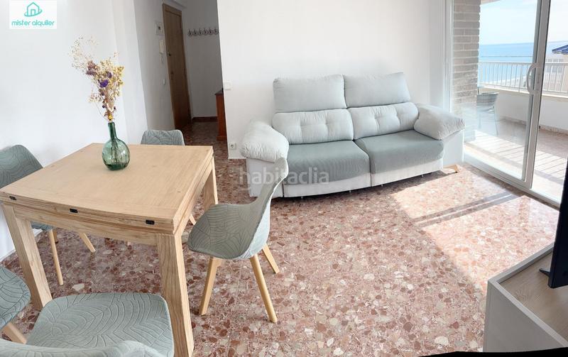 Foto 7b9bc7cb-6648-4e08-aeaf-2bf2dd9aaa2e. Alquiler apartamento en sant bartolomeu 26 en Campello Playa Campello (el)