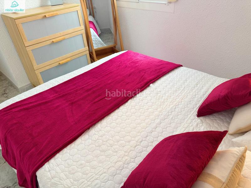 Foto 2d53a864-0c23-403f-bf03-19a19a679609. Alquiler apartamento en san pere 78 en Campello Playa Campello (el)