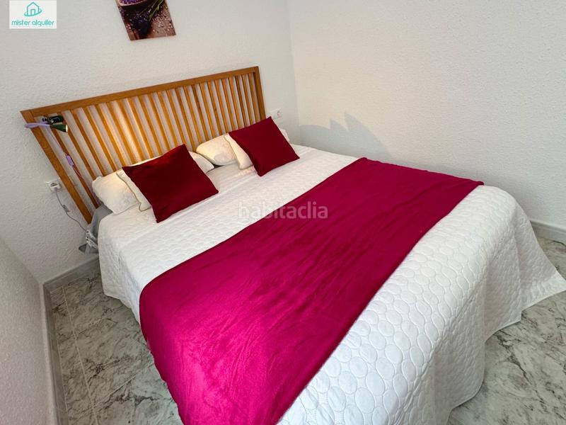 Foto 75f2a59a-9bb9-42a0-9ca1-a3f9cc0462e2. Alquiler apartamento en san pere 78 en Campello Playa Campello (el)