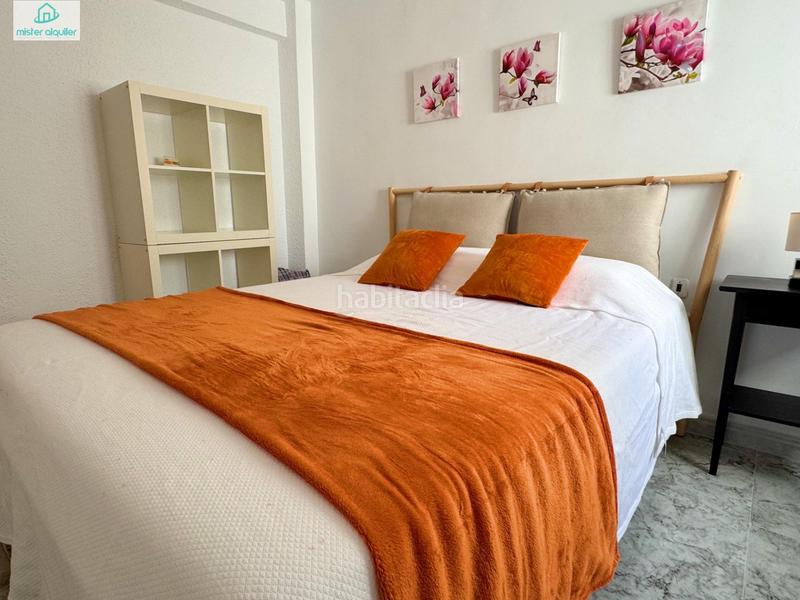 Foto 863a8413-c497-4968-95c4-fc3708405c58. Alquiler apartamento en san pere 78 en Campello Playa Campello (el)
