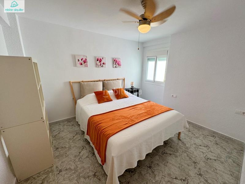Foto 90bc72a4-0d37-476b-9f9b-b9ba148efe40. Alquiler apartamento en san pere 78 en Campello Playa Campello (el)