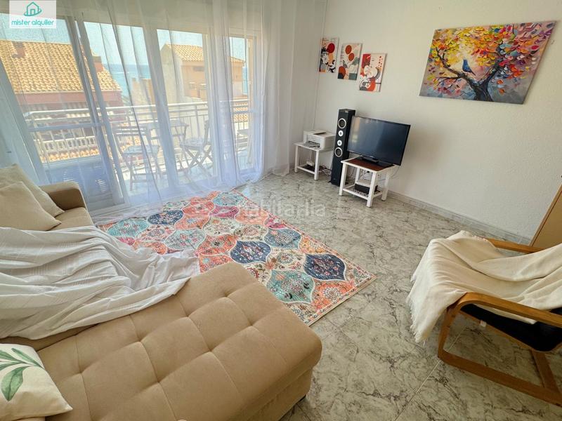Foto cc00059e-13f3-419c-b1e3-9b7b20cfb367. Alquiler apartamento en san pere 78 en Campello Playa Campello (el)