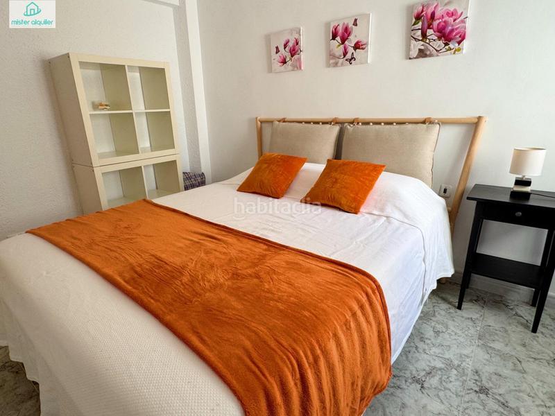 Foto ee720242-8589-4863-95c0-5cbe7d166106. Alquiler apartamento en san pere 78 en Campello Playa Campello (el)