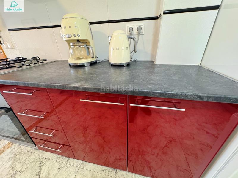 Foto 08947a7b-6343-4a33-bf21-0df96b213709. Rent apartment in san pere 78 in Campello Playa Campello (el)