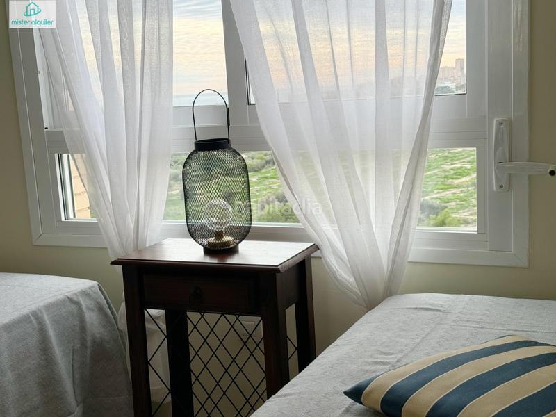 Foto c94d2359-9160-4a5e-b283-cd7ea977f9d4. Alquiler apartamento en ausias march 32 en Campello Pueblo Campello (el)
