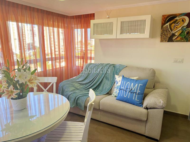 Foto 3dce8b75-1eed-477e-a6ac-cc01ef03294b. Location appartement dans avenida avenida de ricardo bayona 8 dans Benidorm