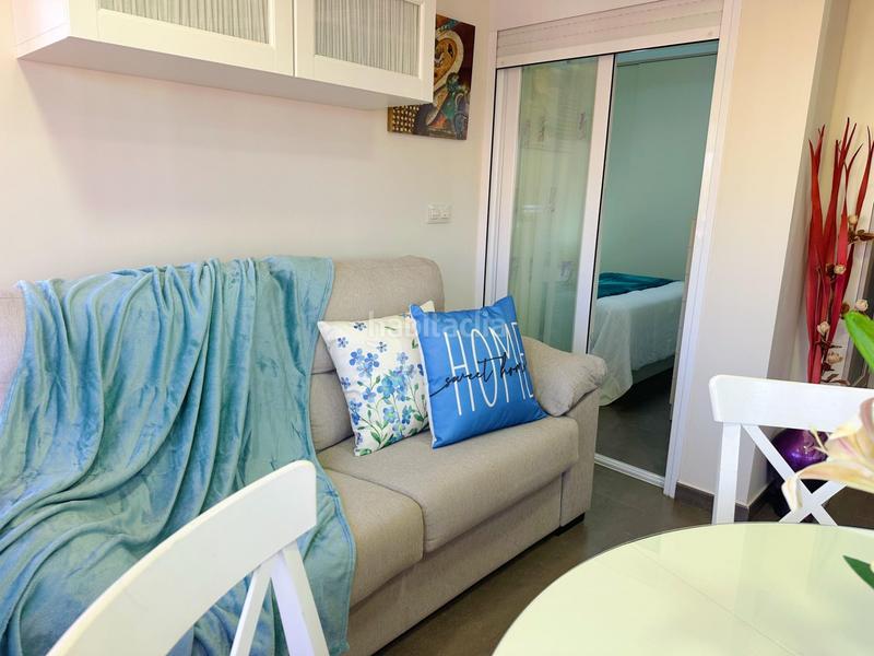 Foto 486cd6c4-8e04-4ab0-be81-acabb3660d3a. Location appartement dans avenida avenida de ricardo bayona 8 dans Benidorm