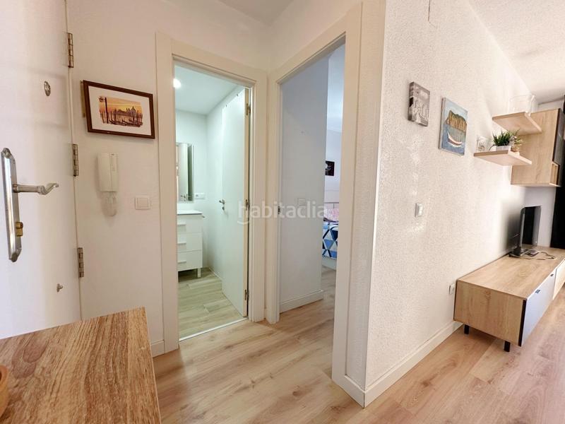 Foto 94ff7d6b-2835-4d1f-aeb4-471bd0028035. Alquiler apartamento en avenida belgica 5 en Juzgados - Plaza de Toros Benidorm