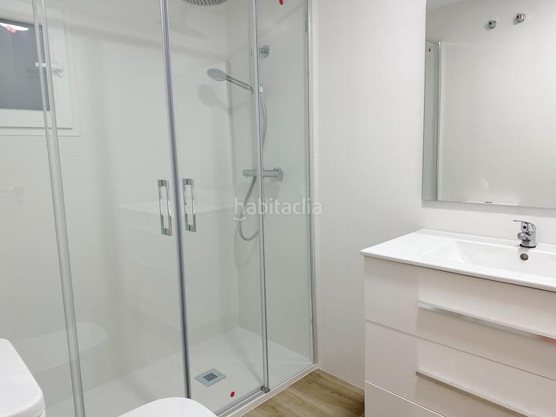 Foto 52b6cb16-41f5-484e-8e21-f5b54df407a5. Affitto piccolo appartamento in avenida belgica 5 in Benidorm