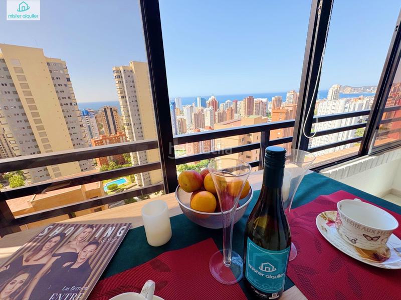 Foto 2e8810fe-f1f7-4553-b00a-4f75a4a2403a. Lloguer apartament a avenida belgica 5 a Juzgados - Plaza de Toros Benidorm