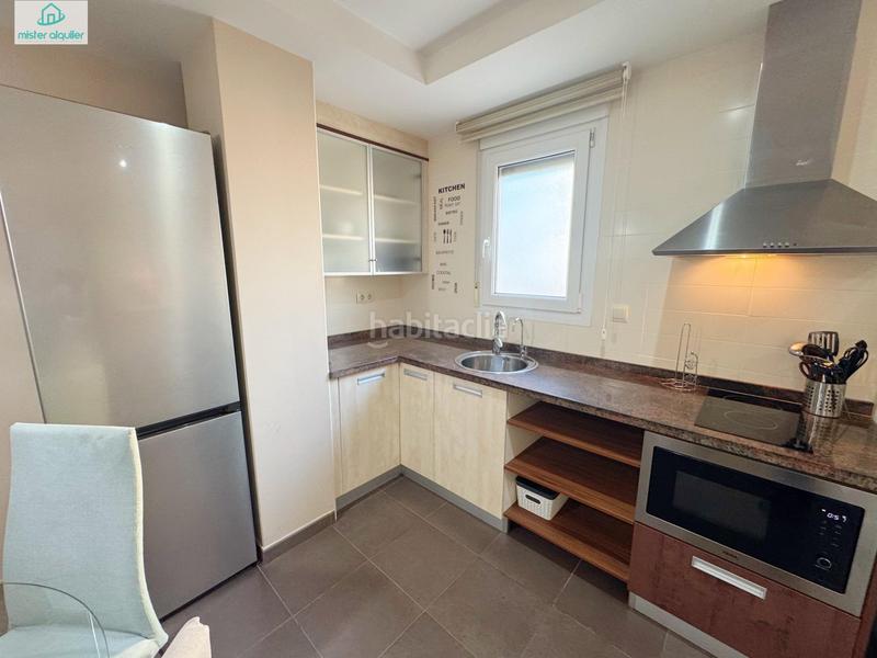 Foto 94b9f62a-2915-441b-b259-49b5047315fa. Lloguer apartament a vicent blasco i ibañez de 1 a Campello (el)
