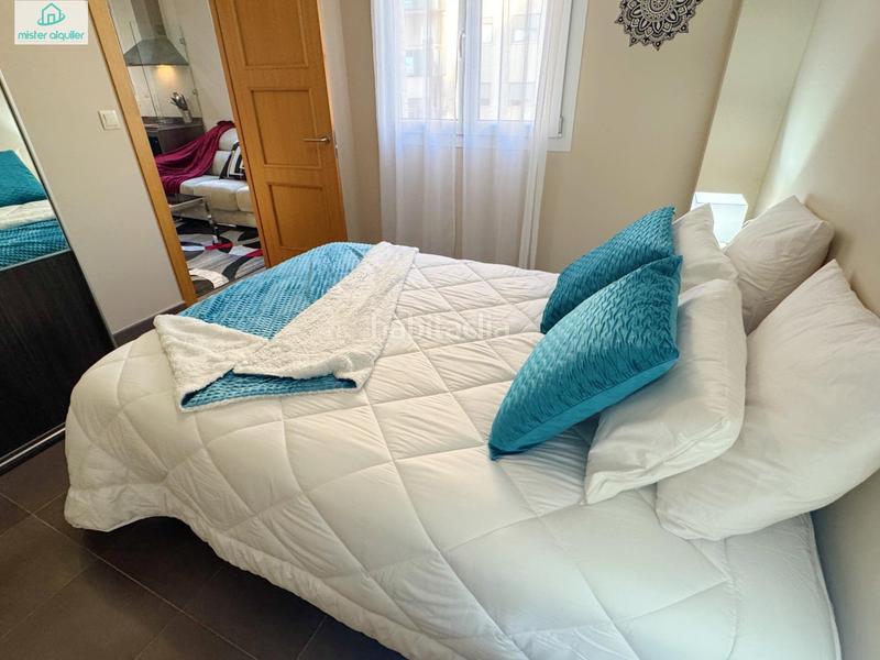 Foto 7517c0a8-428e-4902-911f-cbf21cbfb78b. Alquiler apartamento en vicent blasco i ibañez de 1 en Campello (el)