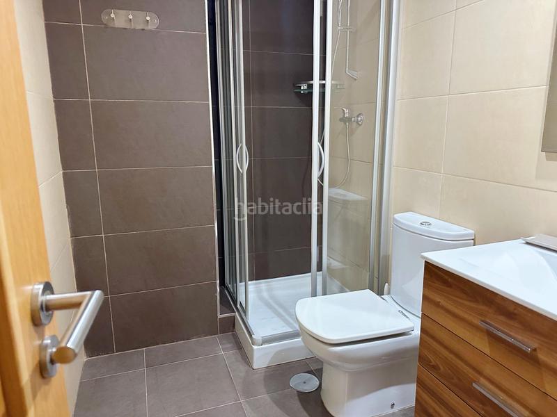 Foto 75fc9e94-bb60-4c04-b0fe-3c775caa855c. Alquiler apartamento en vicent blasco i ibañez de 1 en Campello (el)