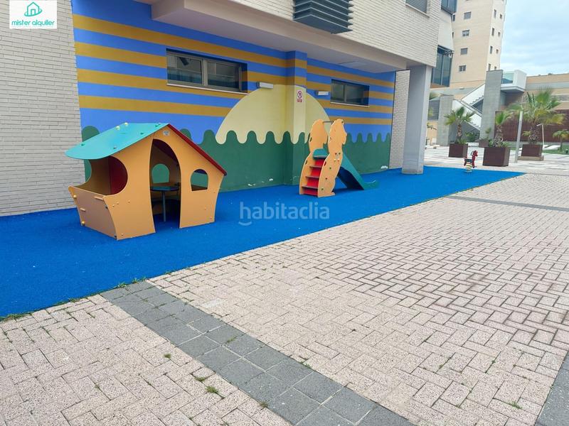 Foto a0558b37-f7c3-4907-a57d-317b55da3117. Alquiler apartamento en vicent blasco i ibañez de 1 en Campello (el)