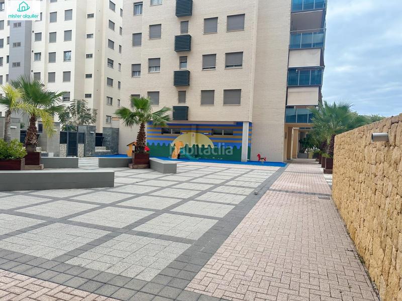 Foto d7358067-1fe3-4dbc-9227-f314d6e783ef. Alquiler apartamento en vicent blasco i ibañez de 1 en Campello (el)