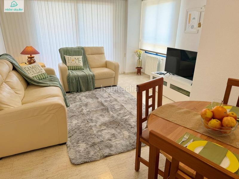 Foto 079286db-0e3b-40a6-8180-bdef896e9827. Alquiler apartamento en calle magraner en Playa Muchavista Campello (el)