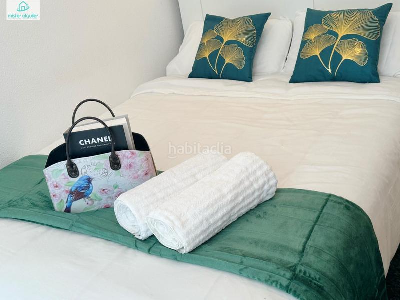 Foto 0a54b3d2-ac29-4fa9-a7c7-d0d3134dd78a. Alquiler apartamento en calle magraner en Playa Muchavista Campello (el)
