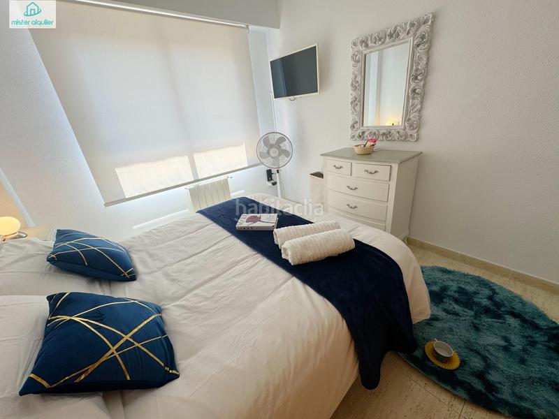 Foto 4a8df30a-5c59-4031-b202-9c366ceeb810. Alquiler apartamento en calle magraner en Playa Muchavista Campello (el)
