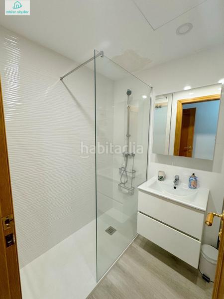 Foto 6304ed25-d0fe-4030-8530-895c69d12af2. Alquiler apartamento en calle magraner en Playa Muchavista Campello (el)
