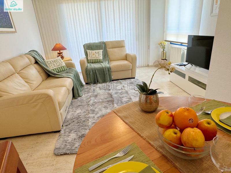 Foto 6c4adf7d-edb2-41b9-a62c-2998f232a811. Alquiler apartamento en calle magraner en Playa Muchavista Campello (el)