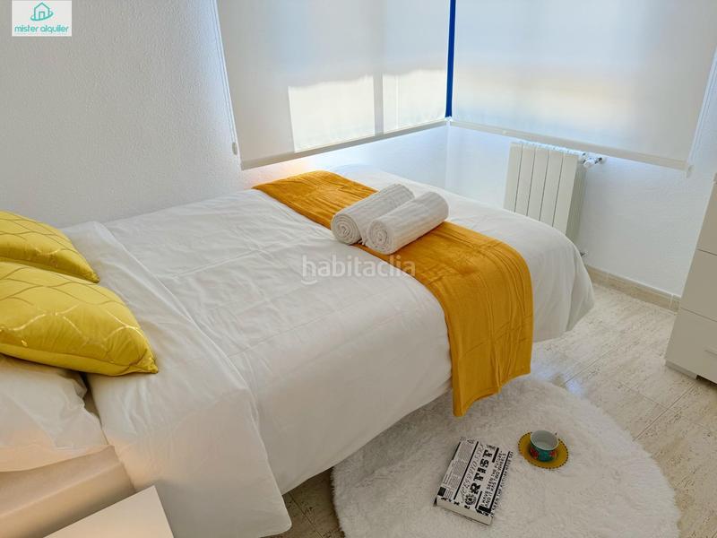 Foto c8e3749d-4503-4890-99f5-5523c8f51bc3. Alquiler apartamento en calle magraner en Playa Muchavista Campello (el)