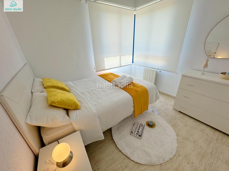 Foto cf2fe676-d5a1-47b5-adb2-4f4cd91239dd. Alquiler apartamento en calle magraner en Playa Muchavista Campello (el)