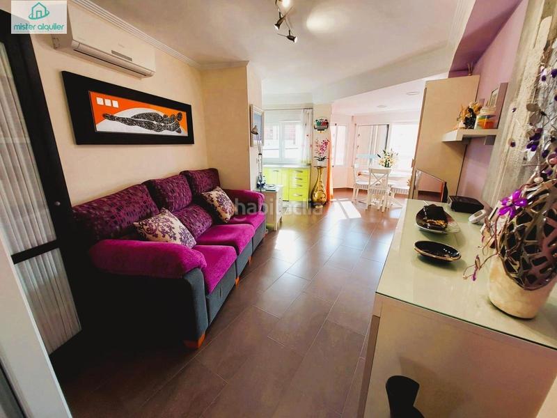 Foto a3585537-565c-482b-8c73-79cbb89d49f9. Alquiler apartamento en avenida avenida de ricardo bayona 8 en Benidorm