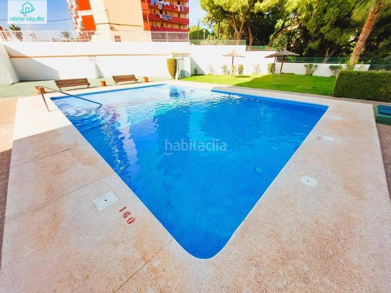 Foto 20e1a246-7694-4e94-a416-0b9186da389c. Location appartement dans avenida avenida de ricardo bayona 8 dans Benidorm