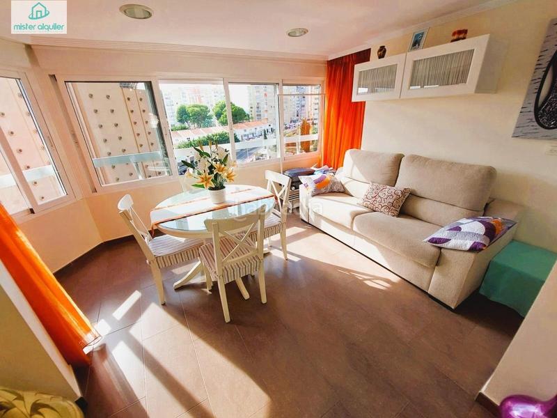 Foto ec8f3032-c5ee-4e81-bf24-e16361643332. Miete appartement in avenida avenida de ricardo bayona 8 in Benidorm