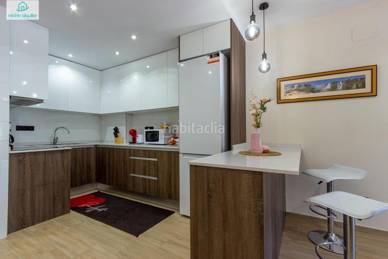 Foto b74b6e45-c21f-4ec9-9eb4-8af2bf5de5d3. Alquiler planta baja en avenida alcoy 19 playa, terraza privada con barbacoa nuevo ideal profesores, master, desplazados, turismo termal en Campello (el)