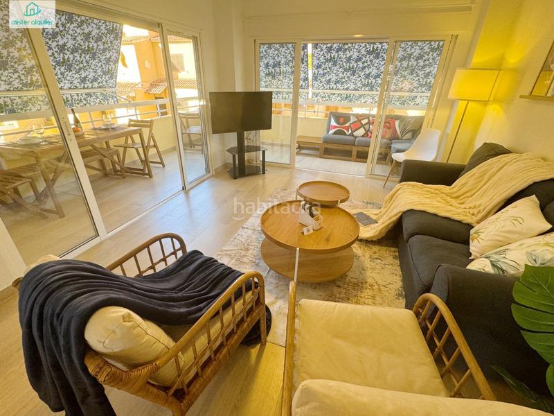 Foto 08f945a4-e026-47b5-a4a2-a923d7ac79f3. Lloguer apartament a calle sant bartolomeu 119 a Campello (el)