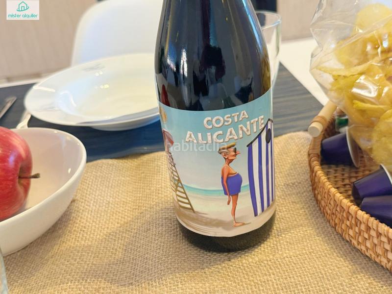 Foto ca45f0a7-b58b-439e-9a5a-1f21b48e3a86. Lloguer apartament a calle sant bartolomeu 119 a Campello (el)