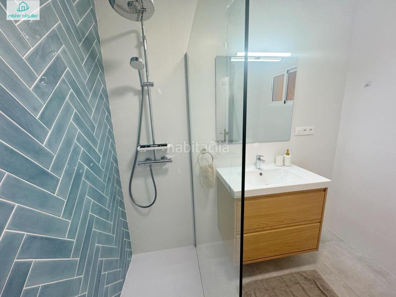 Foto 0e268dec-aa44-42ef-874a-e203cf4f4910. Location appartement dans calle sant bartolomeu 119 dans Campello (el)