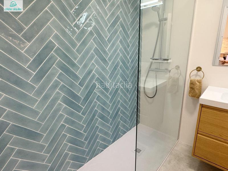 Foto 9ff92c48-3e74-47f5-84f2-47f5106f41ea. Location appartement dans calle sant bartolomeu 119 dans Campello (el)