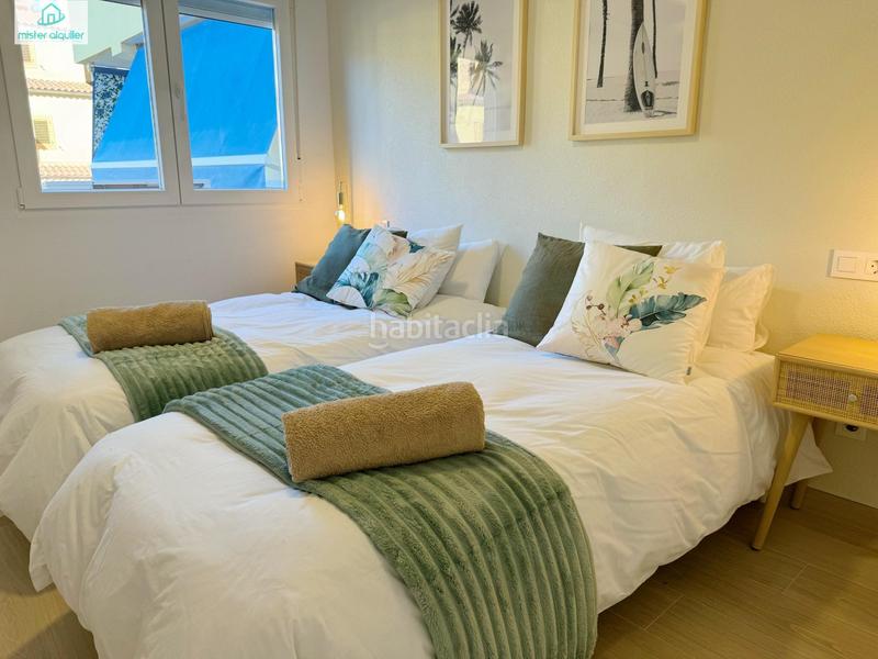 Foto 394f399d-6522-4d0b-81a7-5aeed070534b. Rent apartment in calle sant bartolomeu 119 in Campello Playa Campello (el)