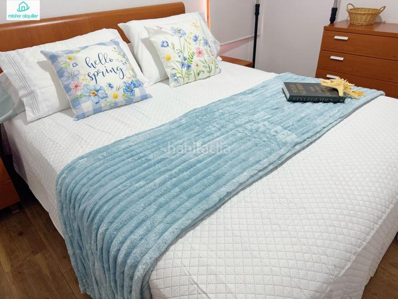 Foto b11d97a5-798f-4090-afe6-72e4705959b7. Alquiler apartamento en sant bartolomeu 111 amplio apartamento junto al mar en el campello, en urbanización con piscina y todas las comodidades en Campello (el)