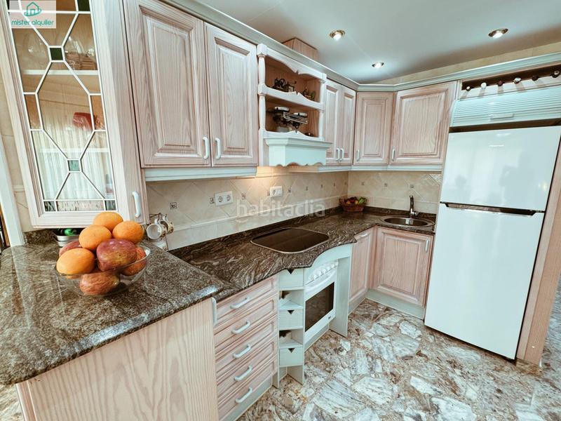 Foto 779570c8-3982-44b4-81a3-c46f76f56a20. Affitto piccolo appartamento in sant pere 31 in Campello Playa Campello (el)