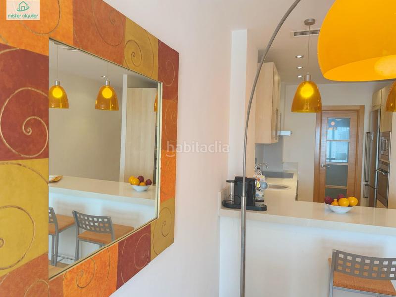 Foto 4c153cb1-70b4-4350-8781-0e3a99d0d413. Rent ground floor in alcoy 30 in Campello Playa Campello (el)